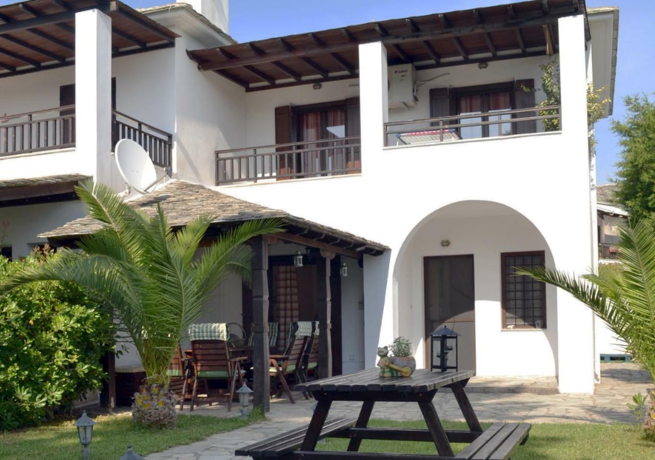 Harmony Seaside Apartments Koropi Buitenkant foto